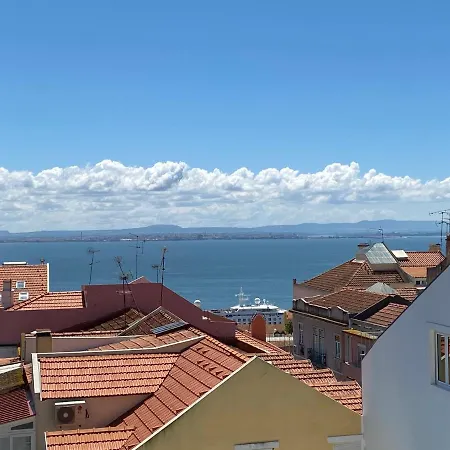 Centre Avec Vue Incroyable Sur La Mer Apartament Lizbona
