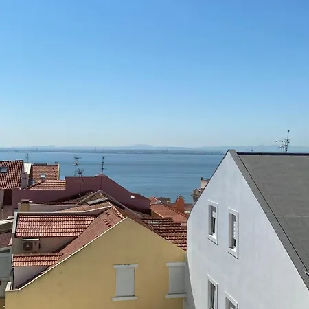 Appartement Centre Avec Vue Incroyable Sur La Mer Lissabon